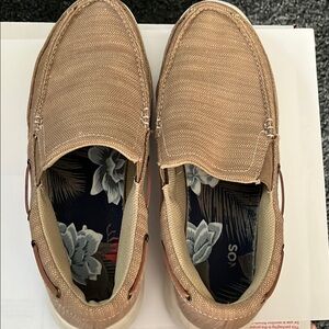 Boat shoe men’s size 9 1/2 Sonoma